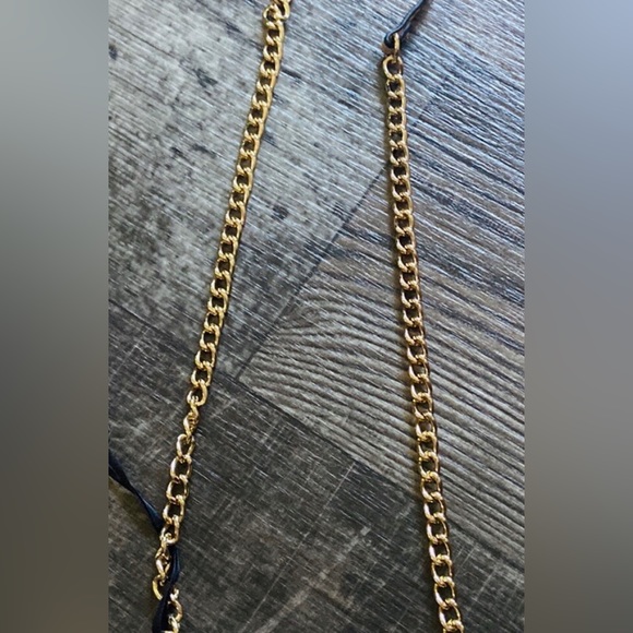 🆕🔥JUICY COUTURE SUPER STYLISH&CHIC PEARL GOLD&TASSELS DAINTY CROSSBODY NWT!! - Picture 10 of 12